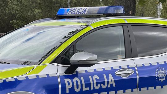 10-latka potrącona na przejściu w Niepołomicach. Ford wjechał później w dwa kolejne samochody