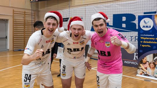ABJ BSF Powiat Bochnia wygrywa 10:2