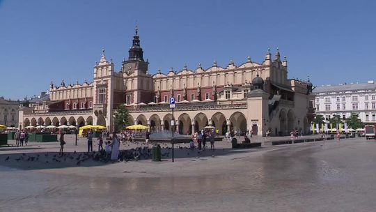 Bez dorożek na Rynku Głównym w Krakowie. Ograniczenia z powodu wysokich temperatur