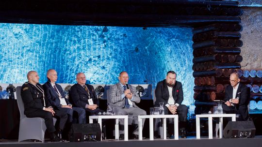 Bezpieczeństwo państwa w kontekście ekologii i transformacji energetycznej Bezpieczeństwo państwa w kontekście ekologii i transformacji energetycznej