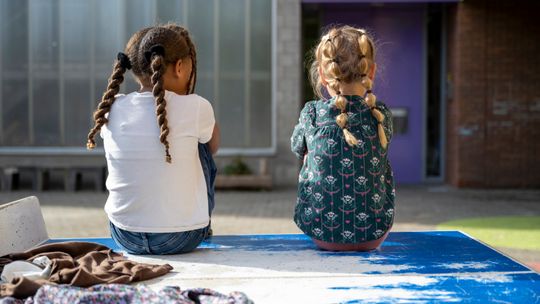 Jak fundacje pomagają dzieciom – sprawdzone sposoby wspierania najmłodszych