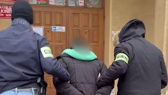 Krakowscy Policjanci rozbili zorganizowaną grupę przestępczą wyłudzającą pieniądze metodą „na wnuczka”