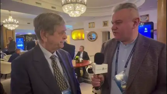 Krzysztof Janik o dwukadencyjności samorządu podczas Europejskiego Kongresu Samorządów w Mikołajkach Krzysztof Janik o dwukadencyjności samorządu podczas Europejskiego Kongresu Samorządów w Mikołajkach