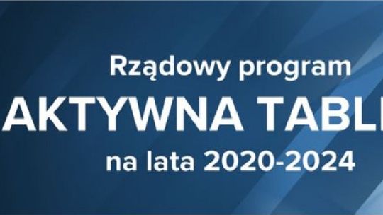 Niepołomice. Sprzęt dla szkół w ramach programu Aktywna tablica