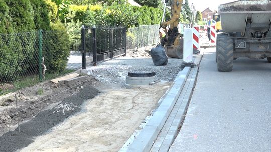 Nowy chodnik i bezpieczniejsze centrum Grobli