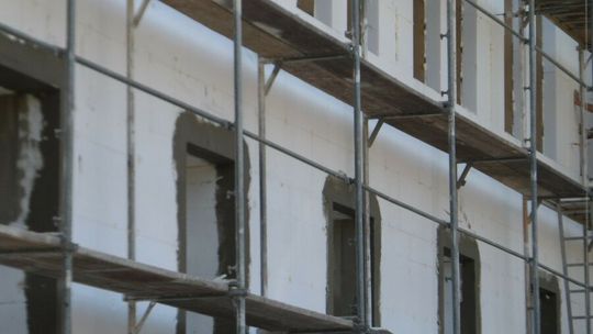 Oszczędność energii i komfort mieszkańców! Termomodernizacja kolejnych budynków komunalnych Oszczędność energii i komfort mieszkańców! Termomodernizacja kolejnych budynków komunalnych