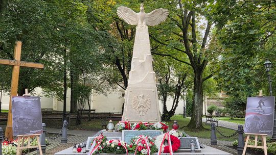 Pamięć o ofiarach agresji. Wieliczka uczciła 17 września
