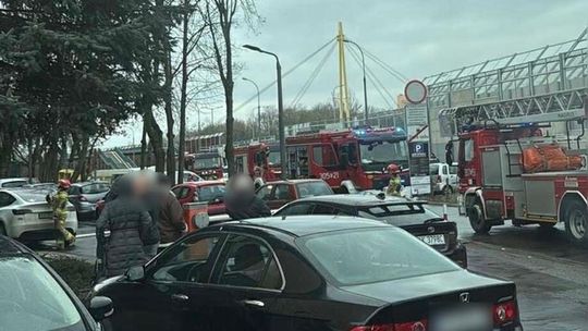 Pożar w mieszkaniu w Krakowie. Jedna osoba poszkodowana