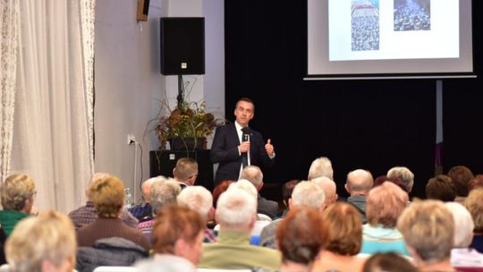 Rektor Politechniki Krakowskiej gościem gdowskiego Uniwersytetu III Wieku Rektor Politechniki Krakowskiej gościem gdowskiego Uniwersytetu III Wieku