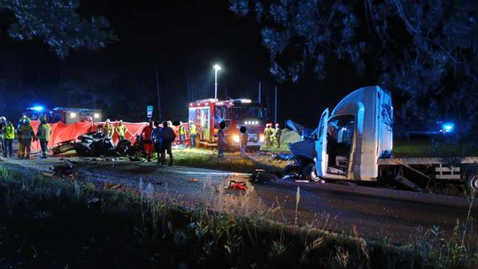 Śmiertelny wypadek w miejscowości Trześń. Wcześniej doszło do policyjnego pościgu!