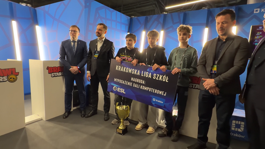 SP 92 mistrzem Krakowskiej Ligi Szkół w Brawl Stars i z nową pracownią komputerową