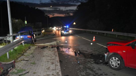 Uciekł z miejsca wypadku i zostawił rannych pasażerów. 37- latek z gminy Lubień trafił do aresztu