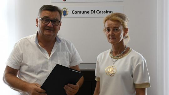 Umowa na termomodernizacje budynku Szkoły Podstawowej w Gdowie podpisana
