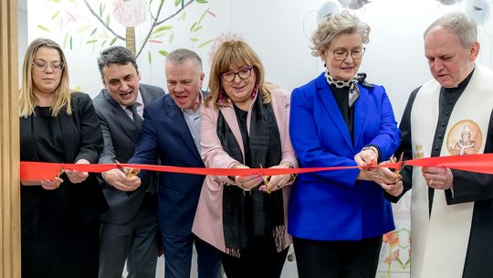 Uroczyste otwarcie pierwszego samorządowego żłobka w Dąbrowie