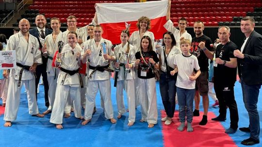 Wieliczanin na podium Mistrzostw Świata Full Contakt Karate w Montrealu