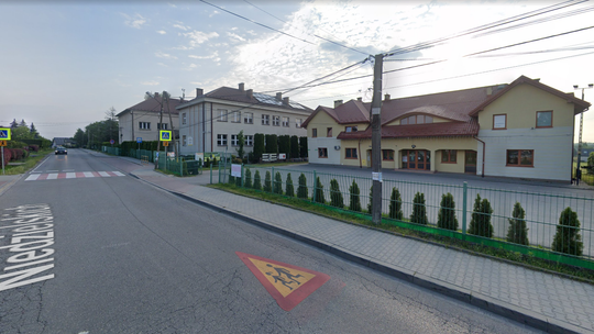 Wieliczka zdobyła ponad 1,6 mln zł! Jest przełom w sprawie szkoły w Śledziejowicach