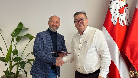 Wielomilionowa inwestycja sportowa w Gdowie. Wójt podpisał umowę na ponad 7 mln zł