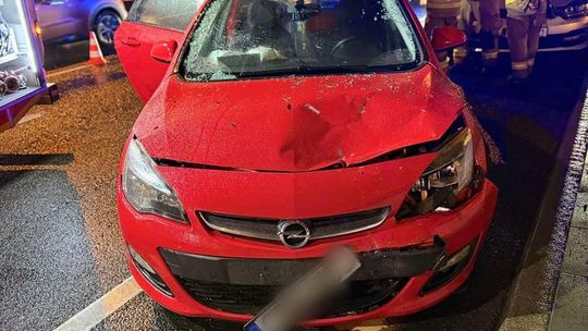 Wypadek na ważnym rondzie w Krakowie, są osoby poszkodowane