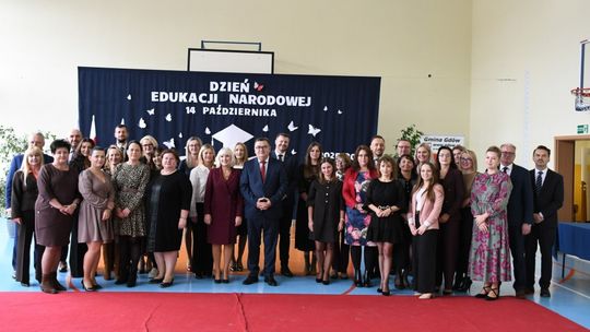 "Zacną rzeczą jest uczyć się, lecz jeszcze zacniejszą – nauczać". Dzień Edukacji Narodowej