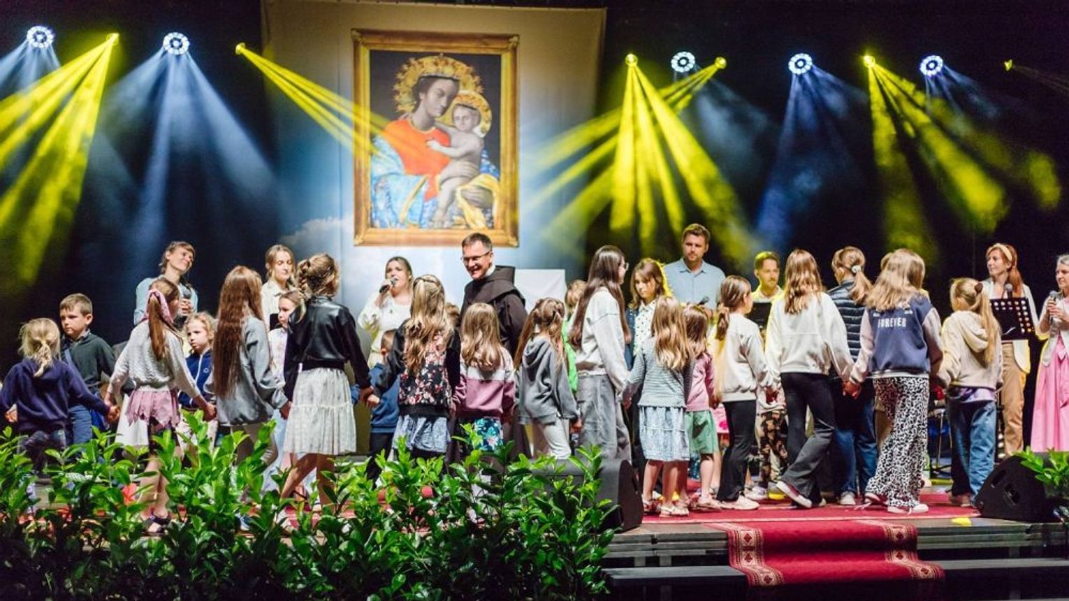 12. Solne Uwielbienie – wieczór modlitwy, muzyki i wspólnoty