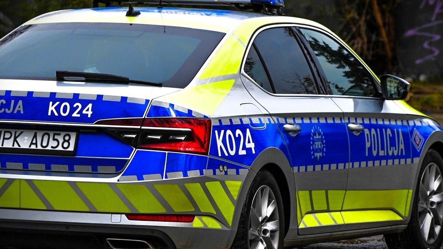 23 letni napastnik zaatakował dwie osoby, został zastrzelony przez policjantów