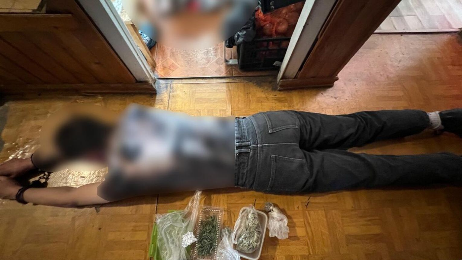 Kolejne zatrzymania w sprawie tzw. mafii wnuczkowej. Policjanci zatrzymali dwóch mieszkańców Krakowa