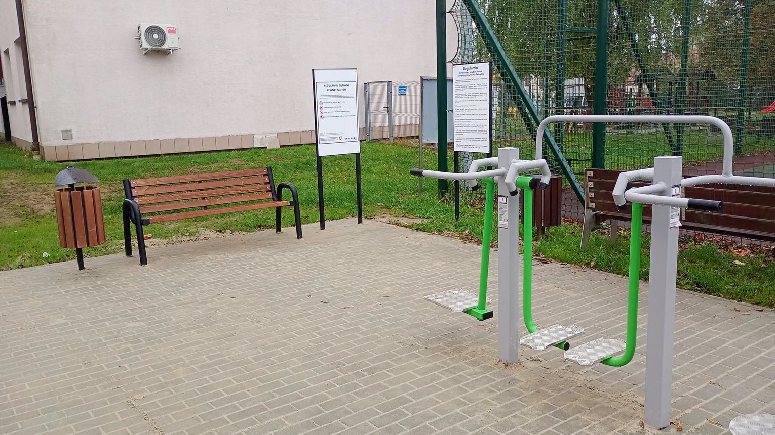 Nowa siłownia plenerowa w Targowisku już gotowa. Skorzystają z niej dzieci i dorośli