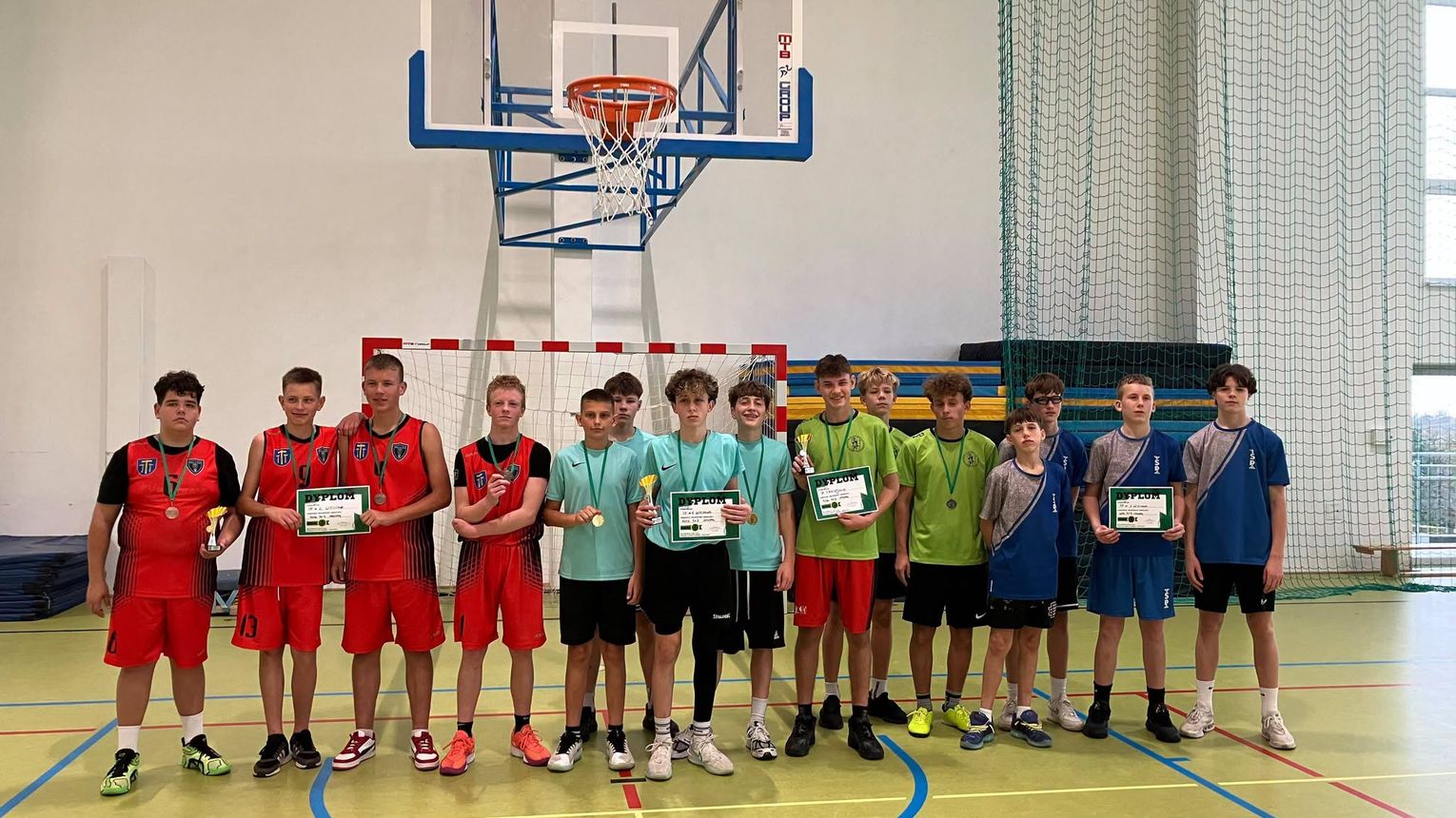 Sportowe emocje w Mietniowie! Znamy zwycięzców gminnych zawodów w koszykówce 3x3