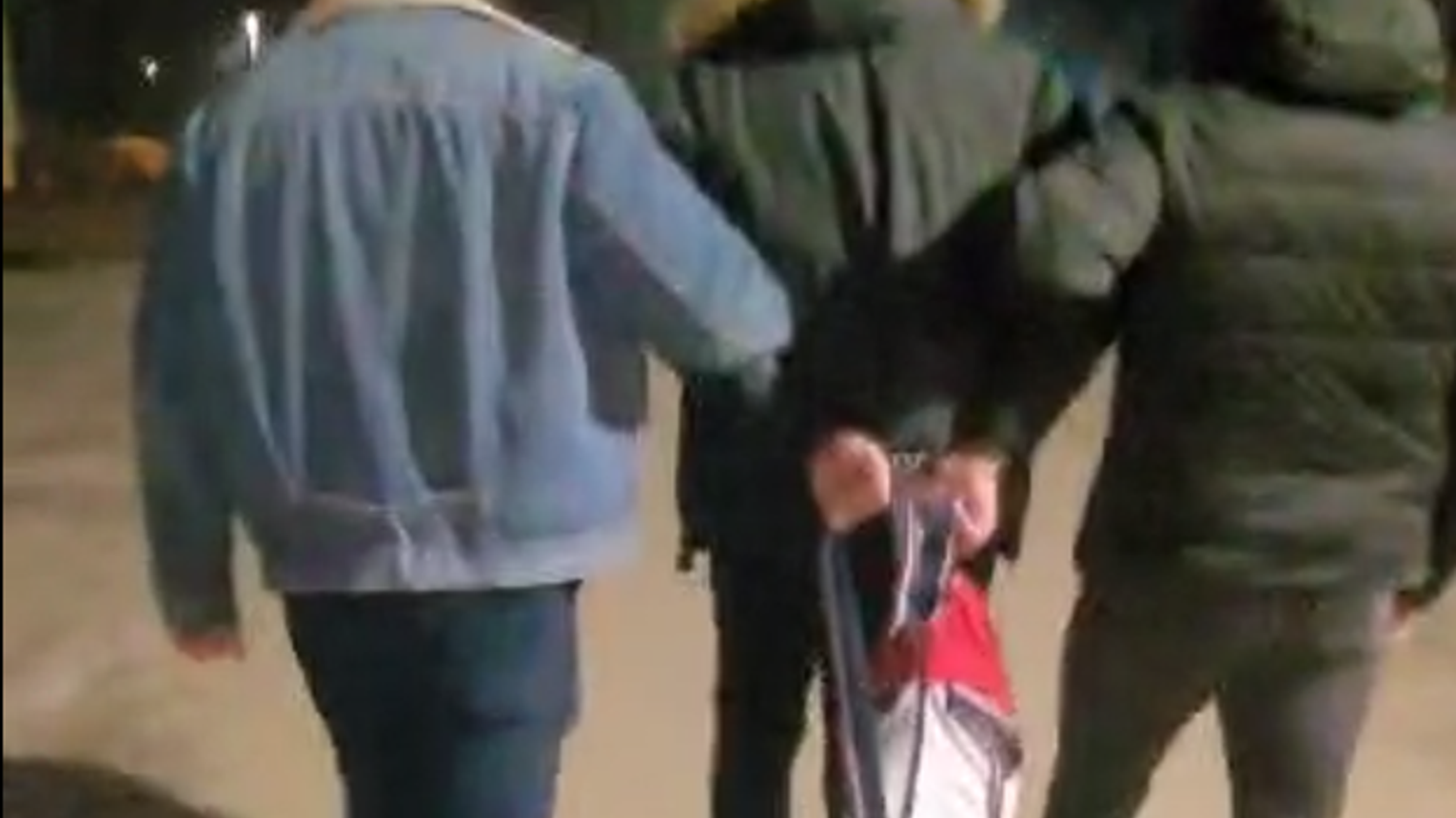 Wabił karierą w modelingu – znany fotograf zatrzymany za gwałt. Mężczyzna był zaskoczony wizytą policji