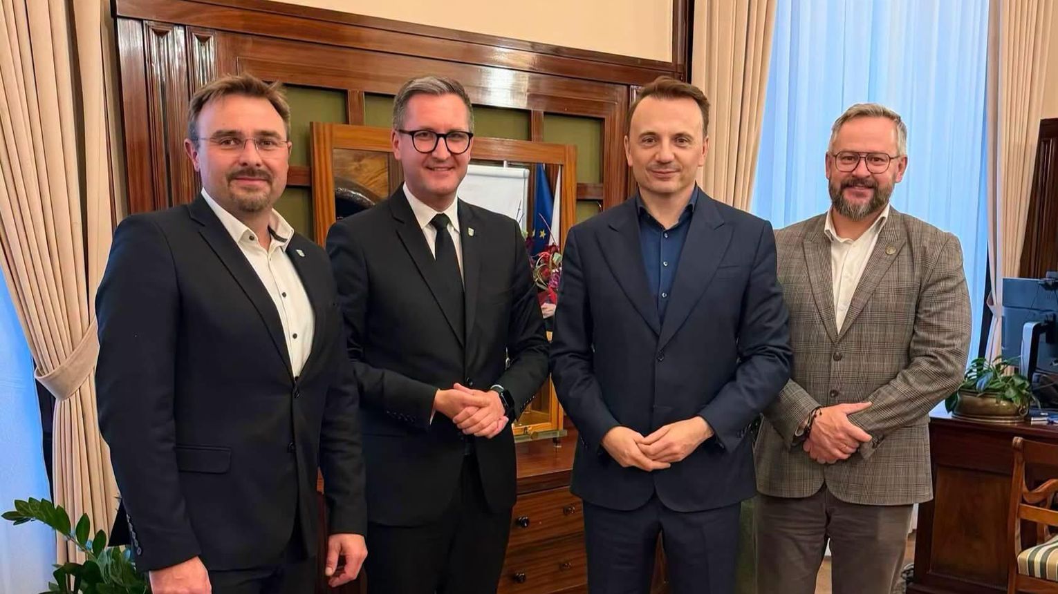 Ważne rozmowy Krakowa i Wieliczki. Prezydent Łukasz Gibała zapowiada zmiany dotyczące Strefy Czystego Transportu