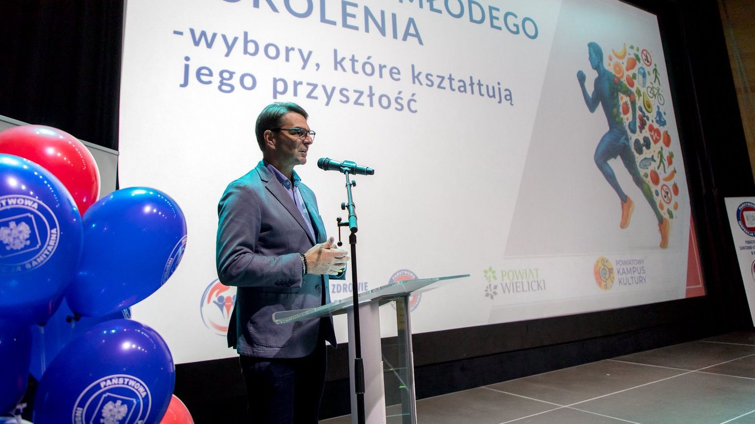 Wieliczka. Konferencja "Zdrowie Młodego Pokolenia"