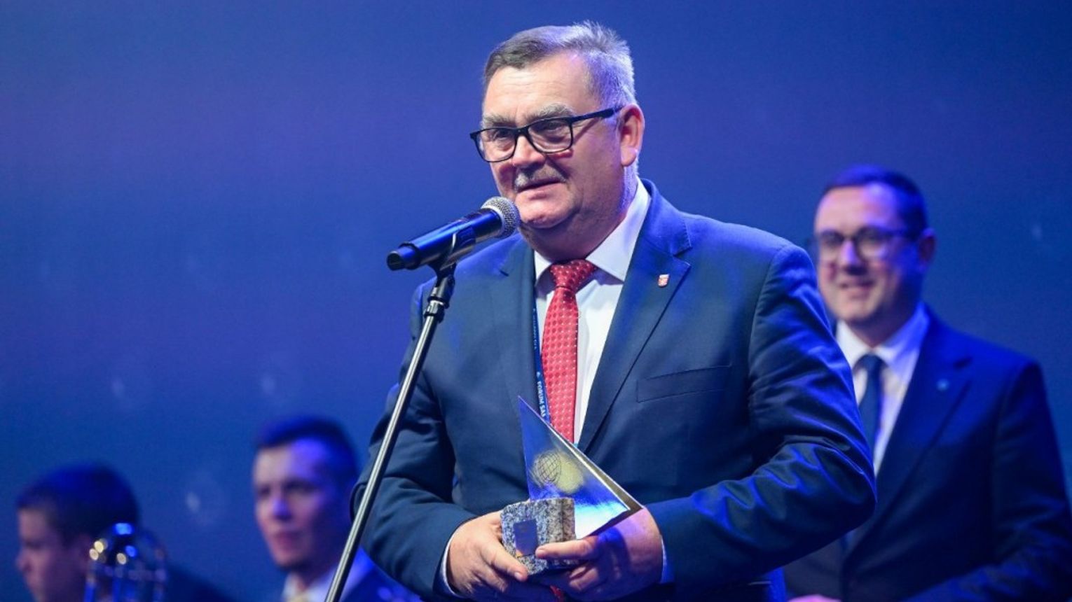 Wójt Zbigniew Wojas nagrodzony podczas Forum Ekonomicznego w Zakopanem