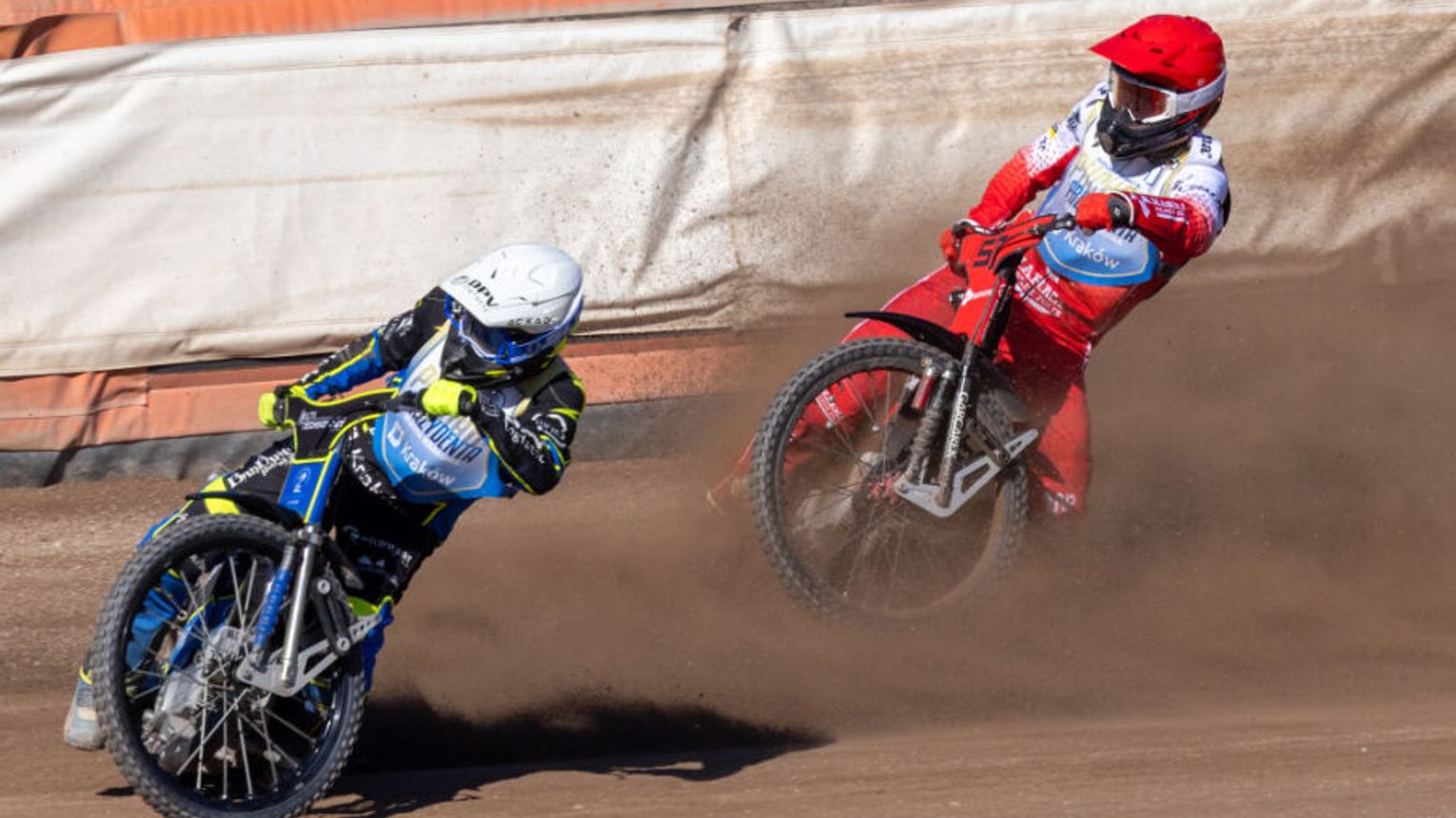 Żużel zostaje w Krakowie, a Wanda gra dalej. ZIS podpisał umowy z klubami