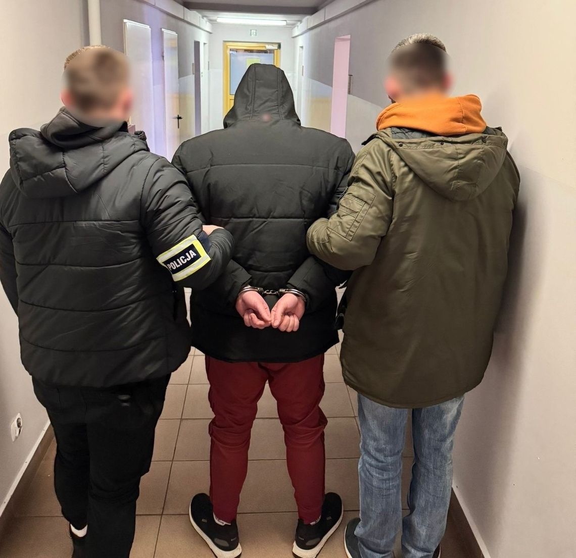 37-latek odpowie za uszkodzenia infrastruktury bloków w Nowej Hucie