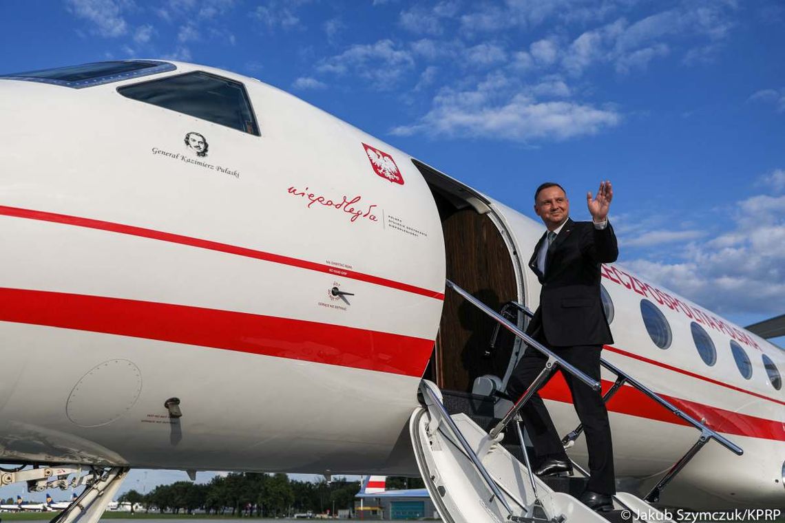 Blisko katastrofy jak w Smoleńsku. Niebezpieczne lądowanie z prezydentem Dudą - 1 czerwca