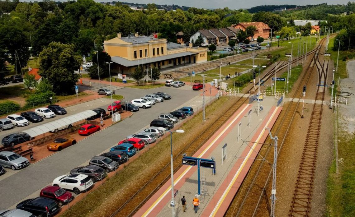 Dofinansowanie na rozwój parkingów i miejsc przesiadkowych w Wieliczce