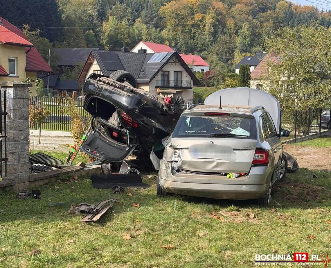 Groźne zderzenie w Łąkcie Górnej! Dwa samochody uczestniczyły w wypadku. Są poszkodowani Groźne zderzenie w Łąkcie Górnej! Dwa samochody uczestniczyły w wypadku. Są poszkodowani