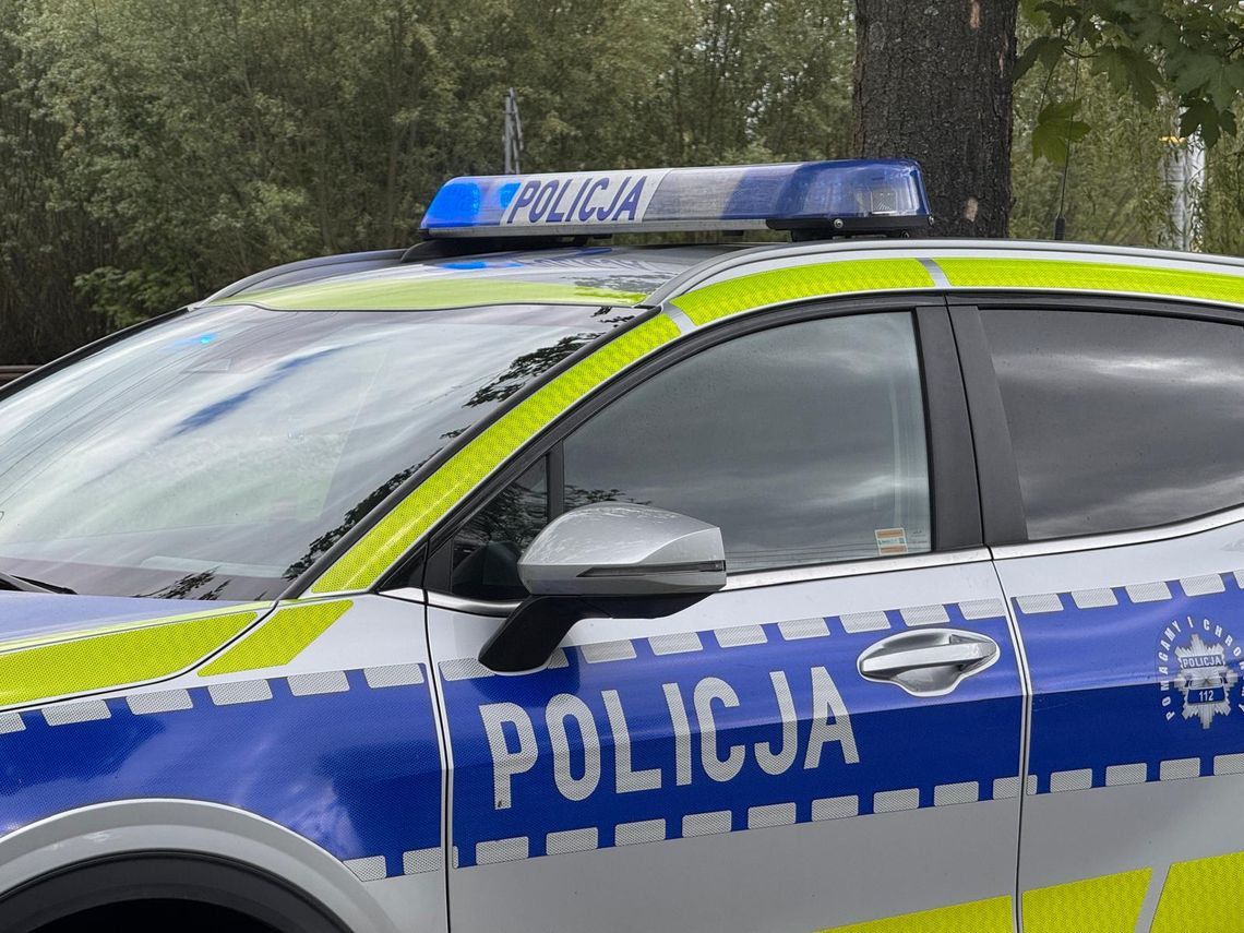 Kierujący samochodem 39-latek złamał szereg przepisów – wśród nich kierowanie po narkotykach i na zakazie