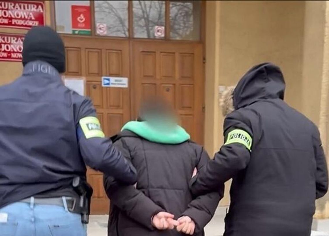 Krakowscy Policjanci rozbili zorganizowaną grupę przestępczą wyłudzającą pieniądze metodą „na wnuczka”