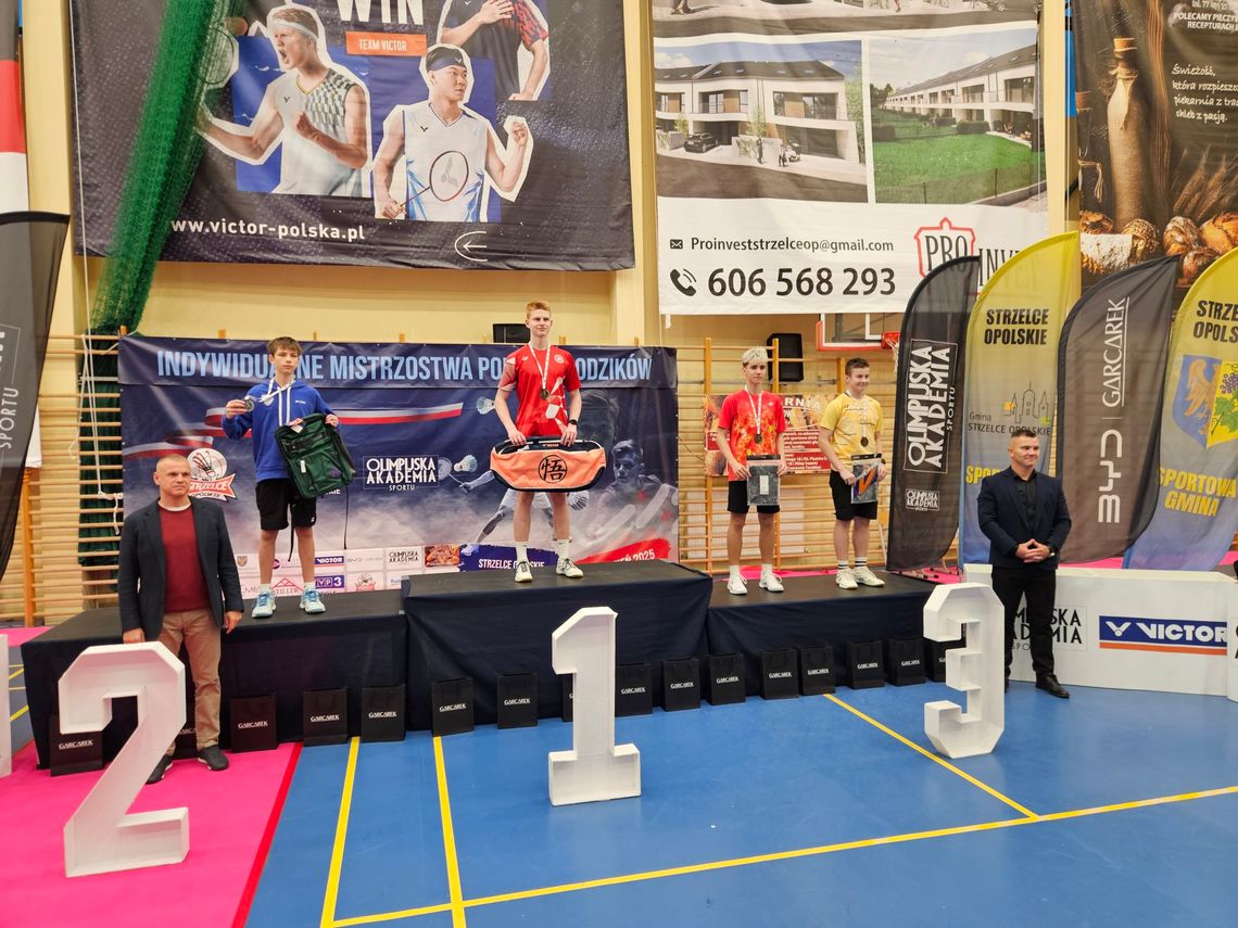 Michał Jagła z brązowym medalem Mistrzostw Polski w badmintonie Michał Jagła z brązowym medalem Mistrzostw Polski w badmintonie