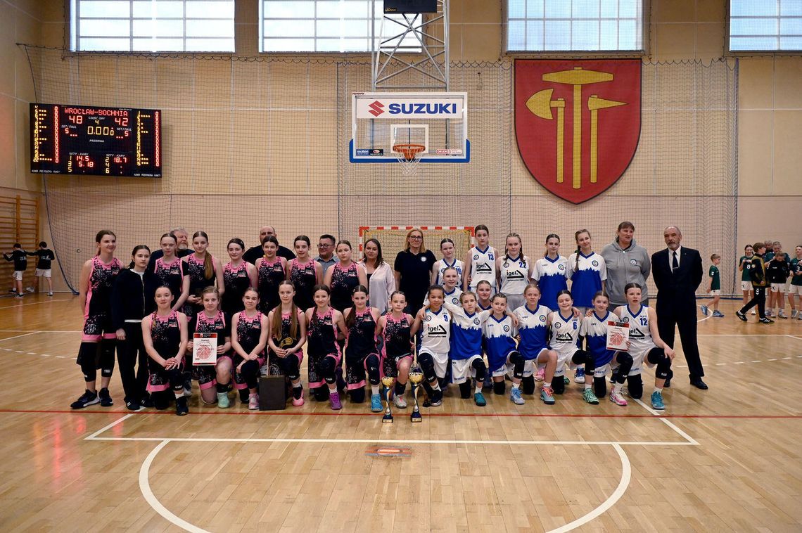 Młode koszykarki MOSiR Bochnia z awansem do półfinałów Mistrzostw Polski