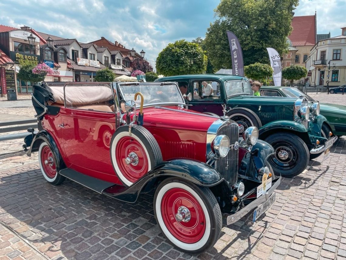 Niepołomice. Wakacyjna podróż w historii motoryzacji