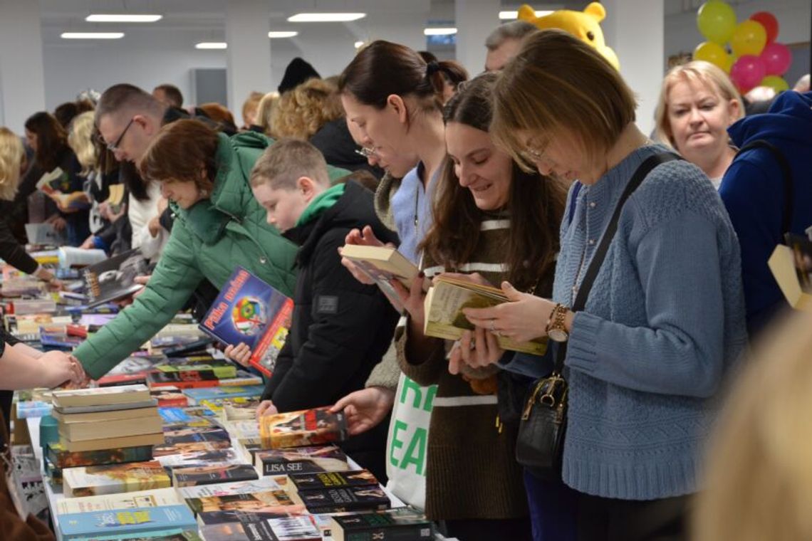 Niepołomice. XXV Wielka Wymiana Książek Niepołomice. XXV Wielka Wymiana Książek
