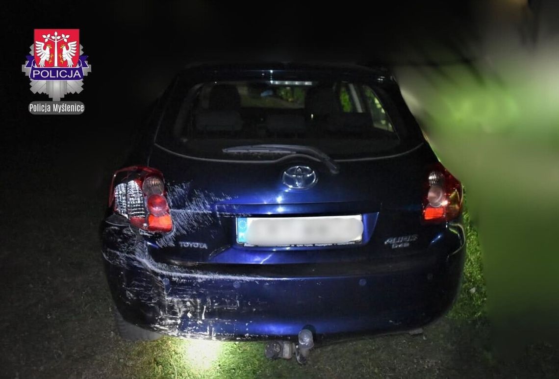 Nietrzeźwa kierująca uderzyła w budynek OSP. Miała ponad 2 promile alkoholu Nietrzeźwa kierująca uderzyła w budynek OSP. Miała ponad 2 promile alkoholu