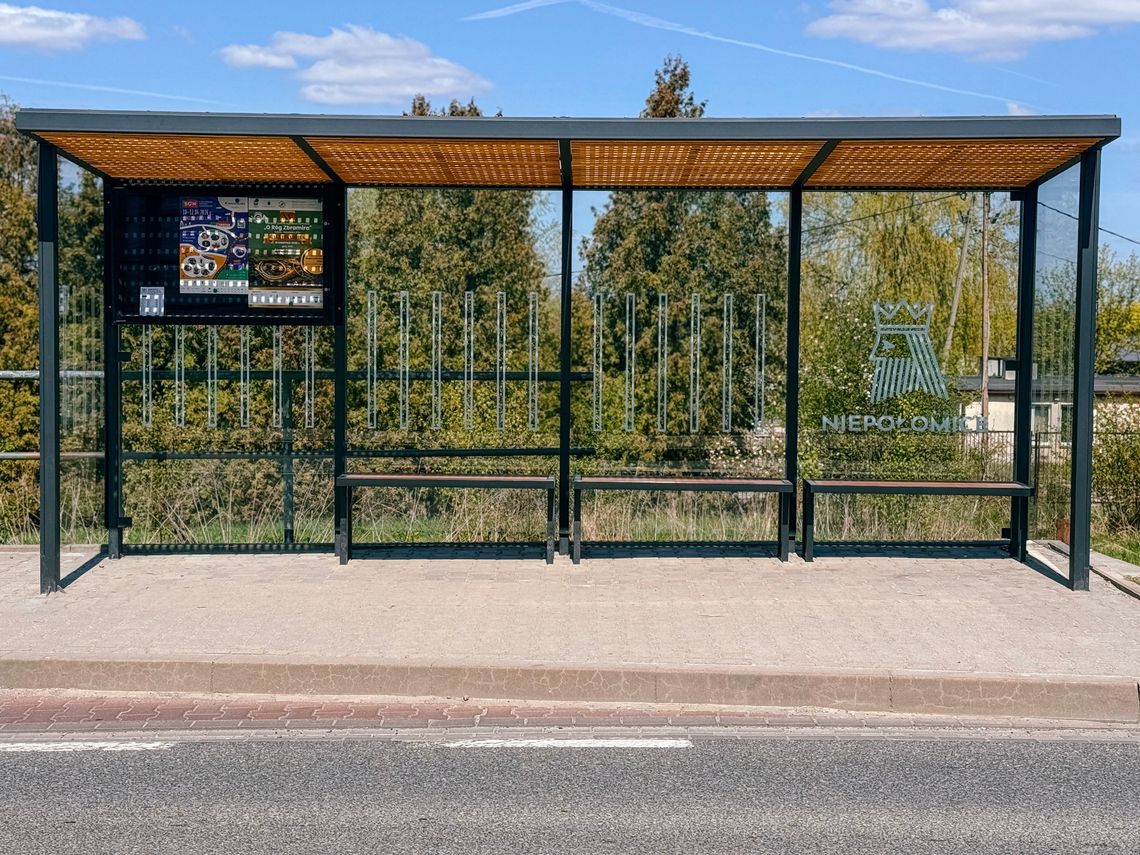 Nowe wiaty przystankowe w gminie Niepołomice. Powstało 36 nowych konstrukcji Nowe wiaty przystankowe w gminie Niepołomice. Powstało 36 nowych konstrukcji