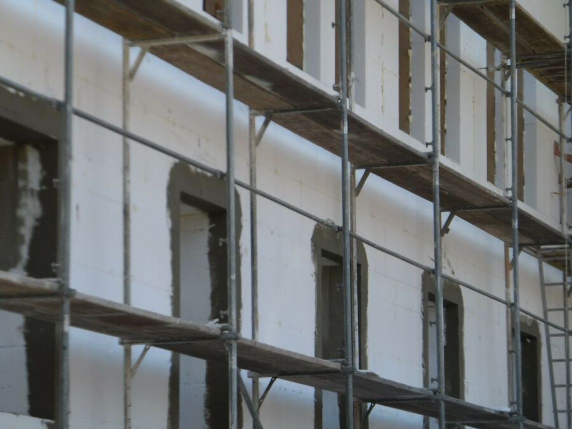 Oszczędność energii i komfort mieszkańców! Termomodernizacja kolejnych budynków komunalnych