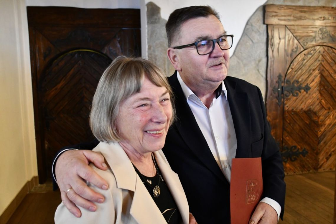 Pani Maria Kmiecik zakończyła pracę na stanowisku Kierownika Palcówki Wsparcia Dziennego w Zagórzanach