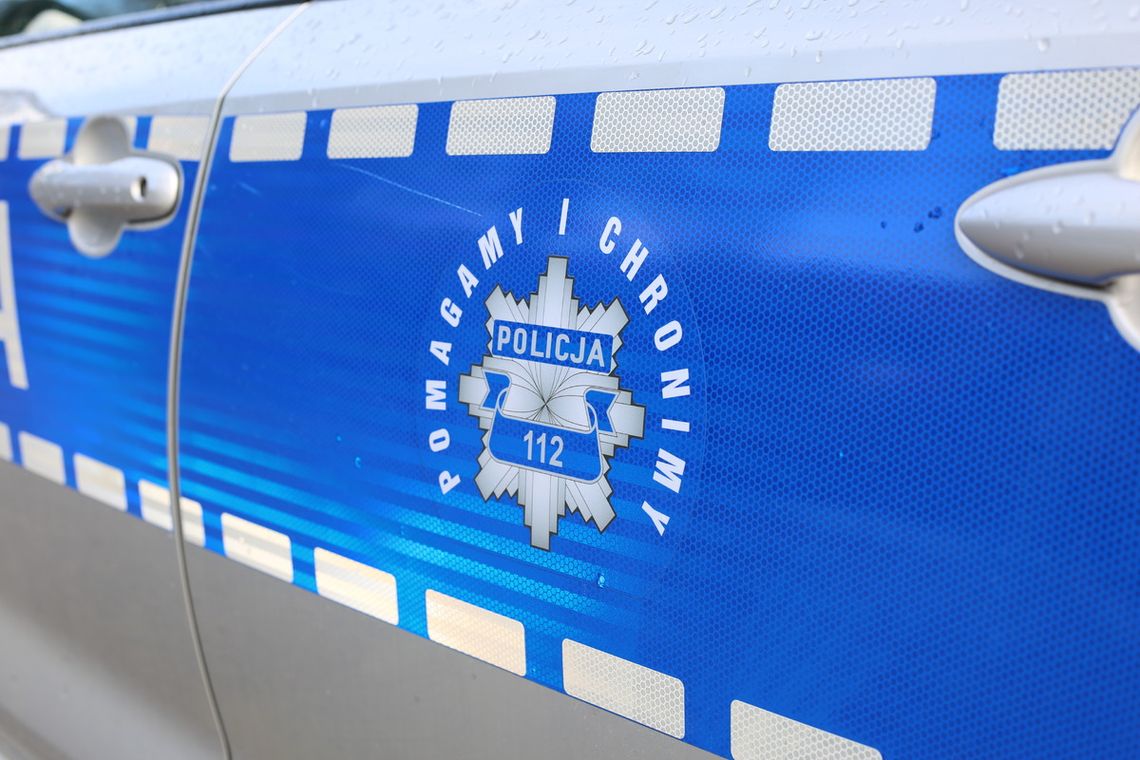 Policjanci i ratownicy walczyli o życie mężczyzny w kryzysie emocjonalnym