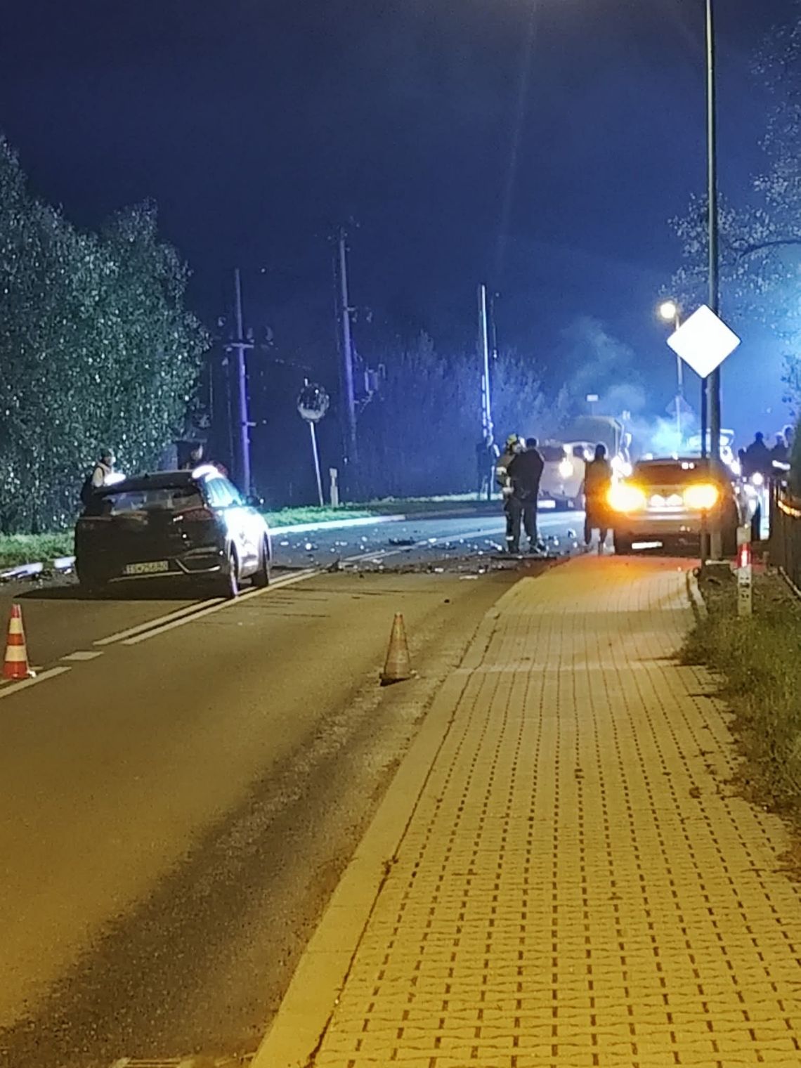 Potężny karambol na DW958 w Koniówce na Podhalu. Dwie osoby ranne