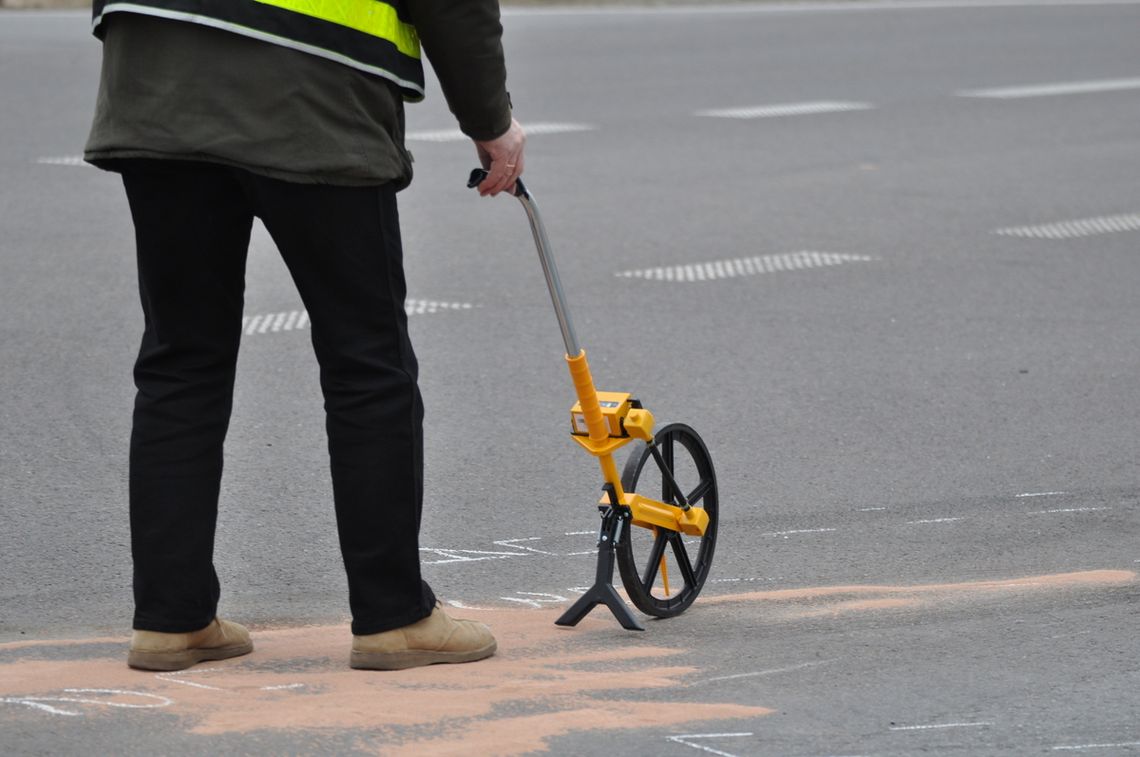 Poważny wypadek w Szczawie. Rowerzystę zabrał śmigłowiec LPR Poważny wypadek w Szczawie. Rowerzystę zabrał śmigłowiec LPR